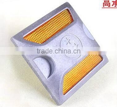 Round Cat Eyes Reflective Solar Road Stud