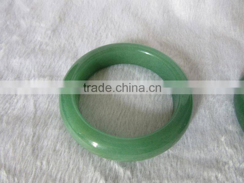 Wholesale fashion emerald crystal bracelet as gift