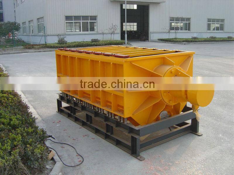 Linear vibratory machine
