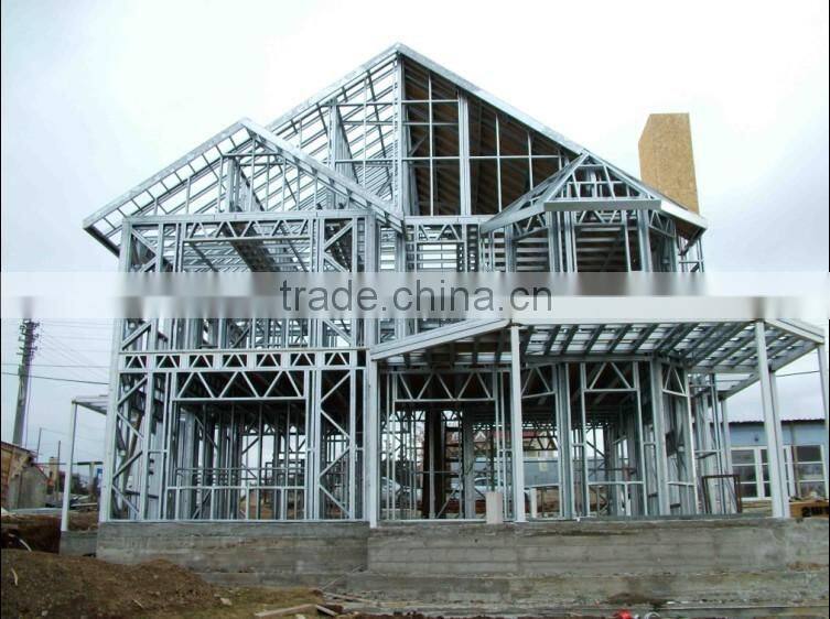 Luxuriously decorated single storey villas with parking lots