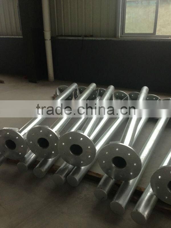 new style traffic light pole and steel traffic signal post Hot Dip Galvanized pole price