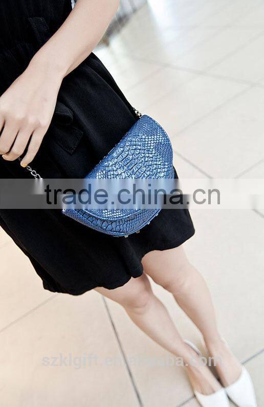 Brand new shoulder bag for girls with high quality