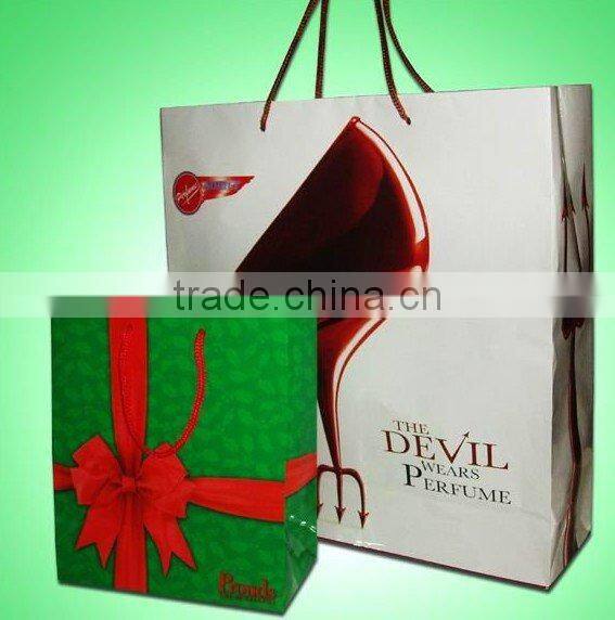 2013 best-seller paper bag for clothes, gifts, food, bread and so on in Asia