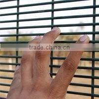 galvanized steel guard fence