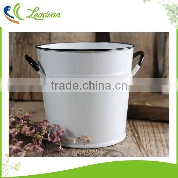 Wholesale custom table centerpiece big metal flower vases for wedding decoration