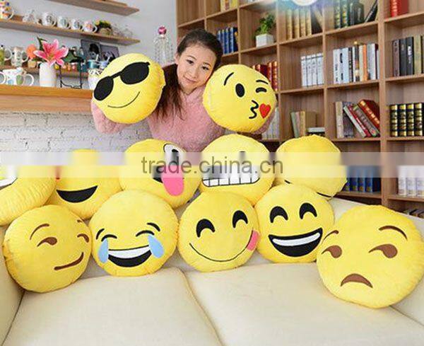 Blockbuster launch Embroiderey Stuffed 100% Cotton Christmas Emoji Pillow