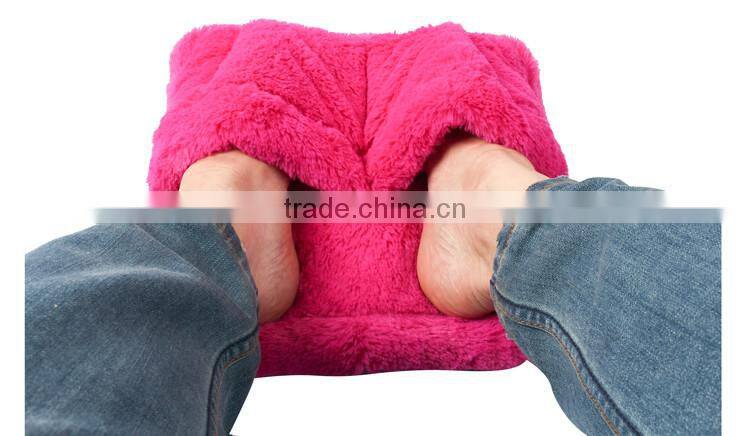 New design cheap small electric warm plush vibrating foot massager