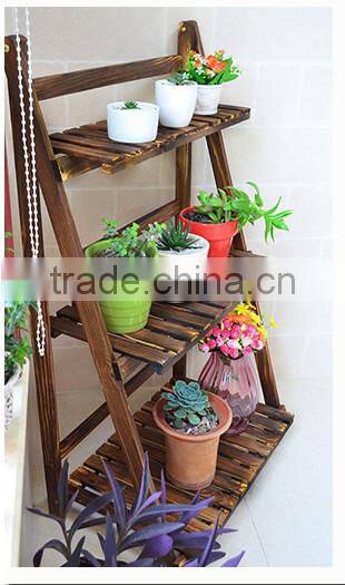 Good-looking wooden flower shelf