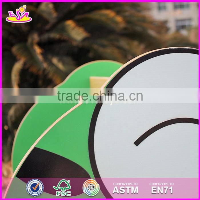 2017 New design double sided frog wooden kids toy storage W08C213