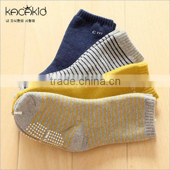 thickening baby cotton socks,cute baby cotton socks, silicone print baby socks