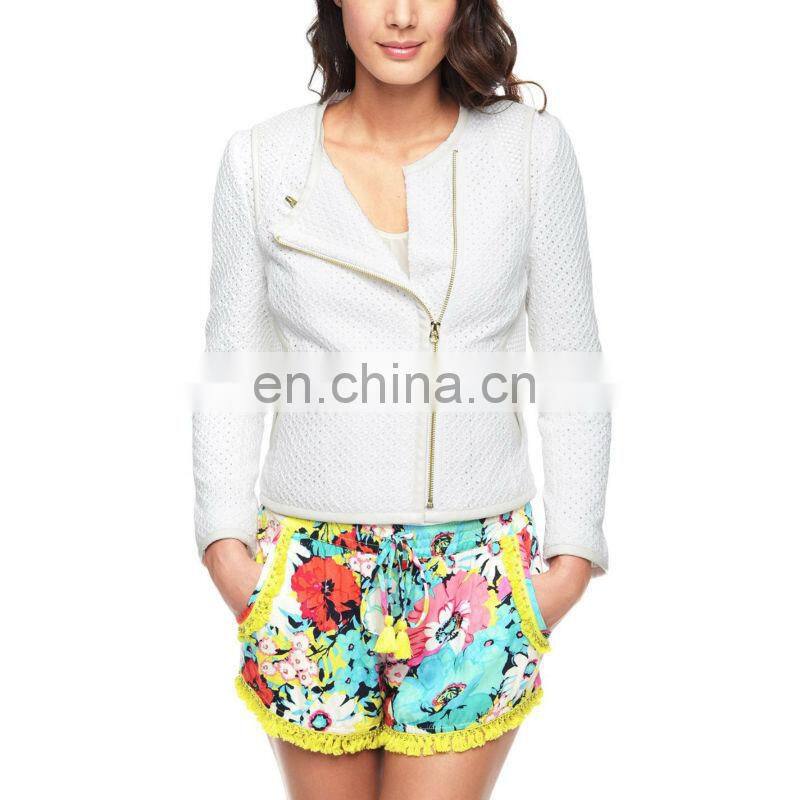 CHEFON white zip closure and pockets long sleeve jacket,fit jacket,ladies jacket manufacturer