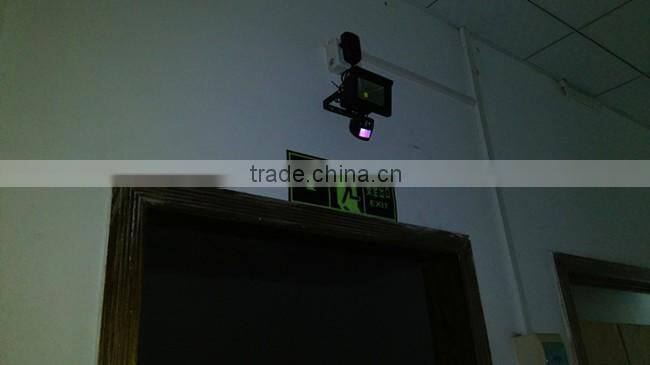 Outdoor P2P wifi camera DVR for lighting and home security outdoor pir camera