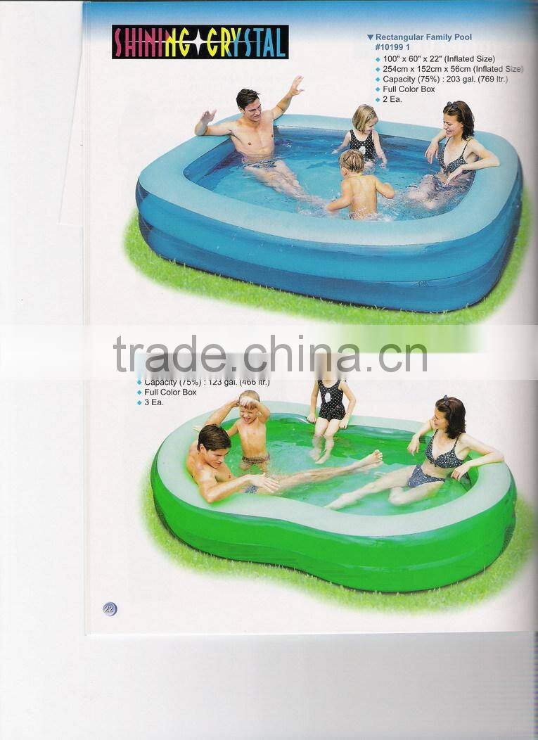 Giant inflatable family swimming pool
