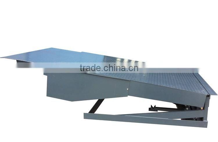 Warehouse Heavy Duty Goods Loading Dock Leveler Ramp 15T Electric Hydraulic Stationary Steel Car Unloading Ramps For Sale
