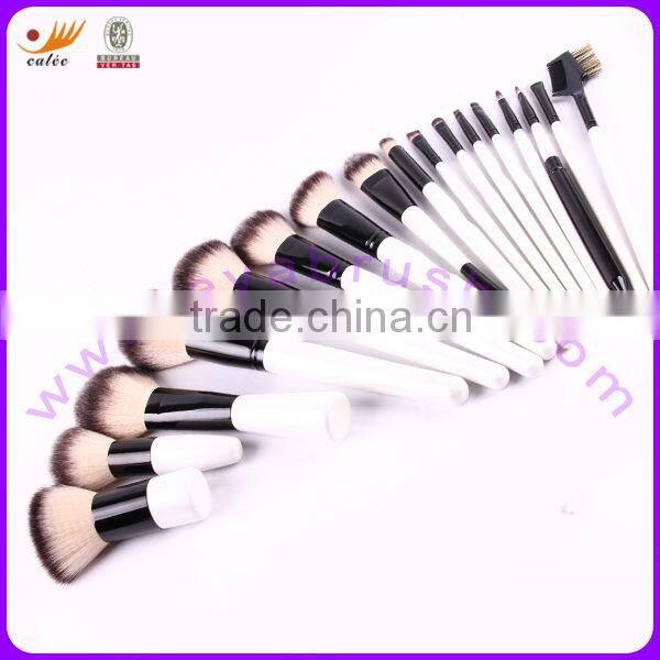 Professional Makeup Brush -100% Synthetic - No Animal Hair!