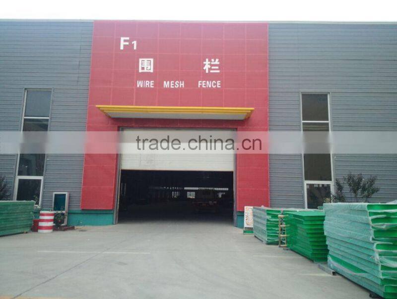 Curved green stadium fence for sale