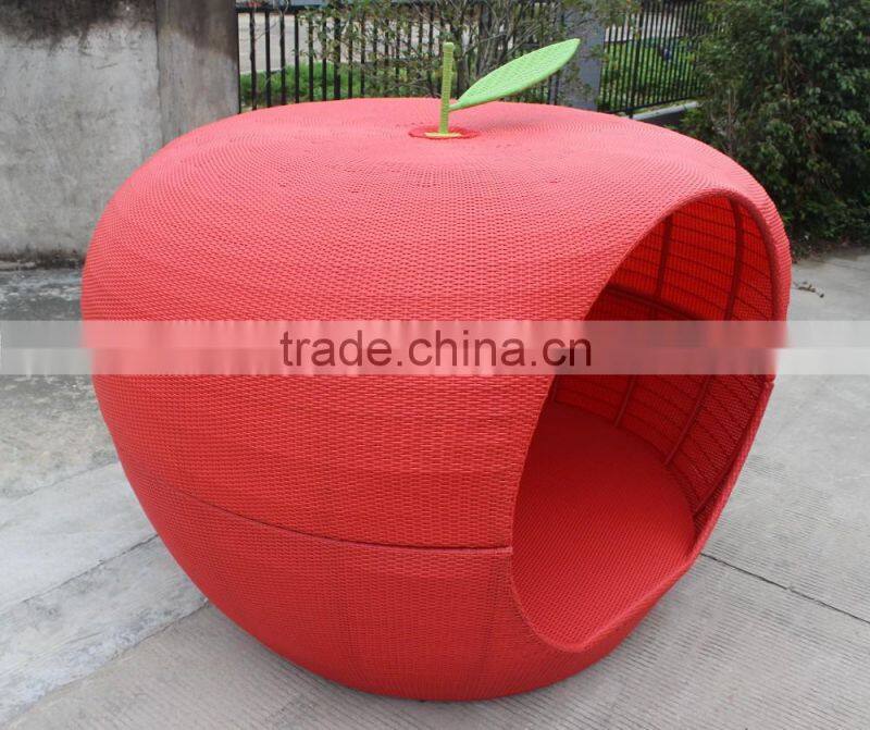 2016 Newest Outdoor Rattan Furniture Distinct Red Apple Round Sunbed