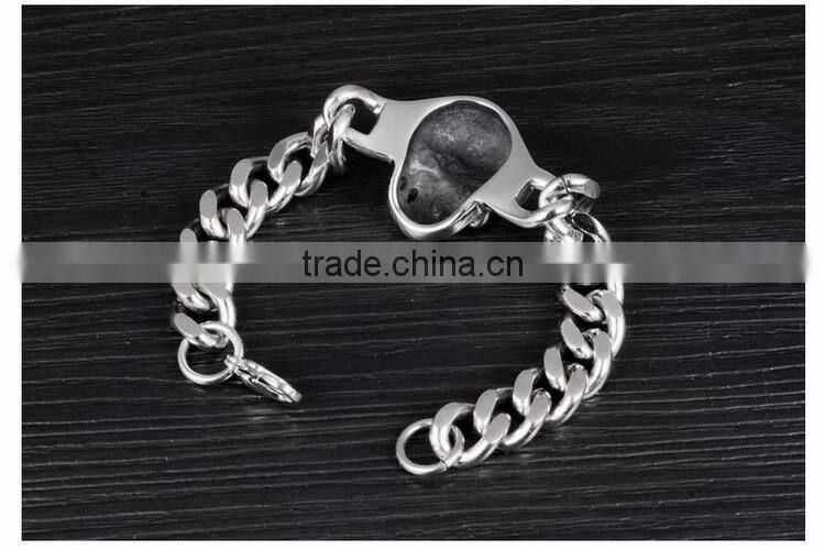 Casting stainless steel accessories man steel skull bracelet