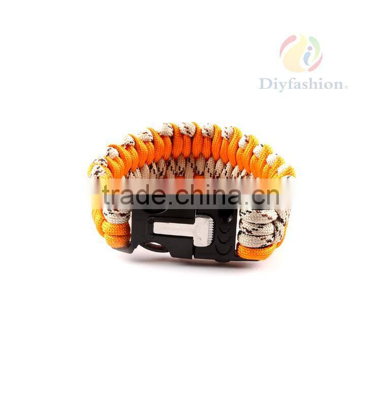 Fashion Best paracord bracelet with paracord charm metal buckle PC6012-8