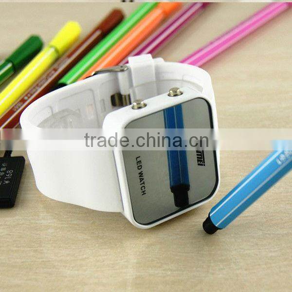 2013 NEW Design fashion sports Led Silicone Watch bright color(TM-1334)