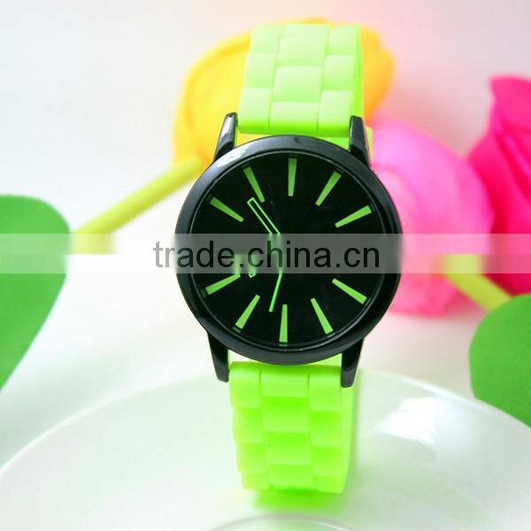 popular all around the world watch 2012 ladies vogue watches