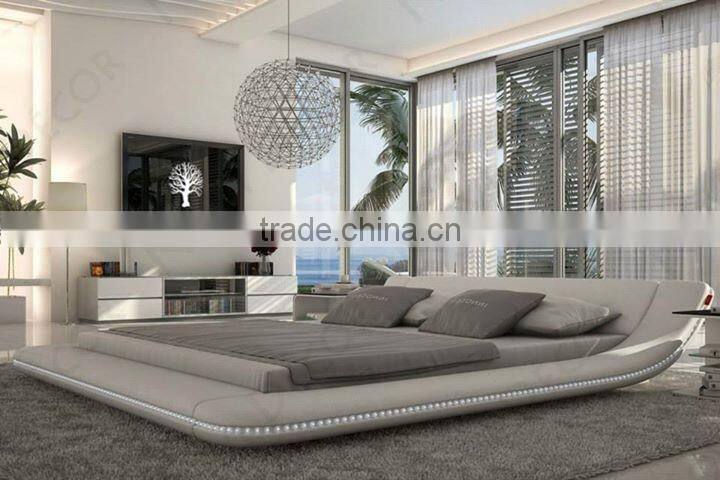 European Chesterfield Style Button Design King Size Velvet Fabric