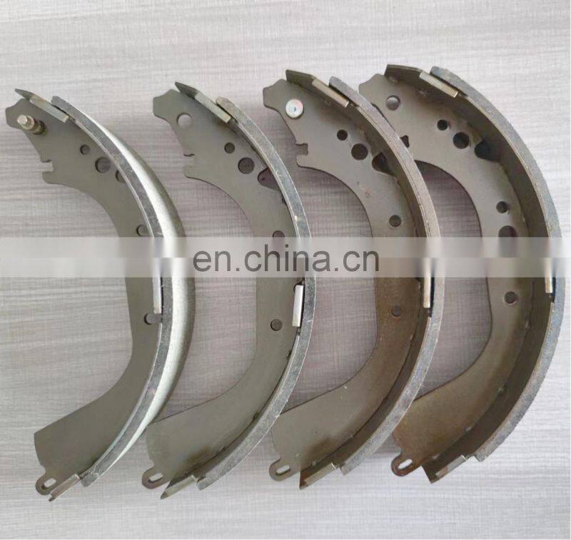 Brake pads for Toyota Land Cruiser HZJ79 brake shoe brake shoe 04495-60080