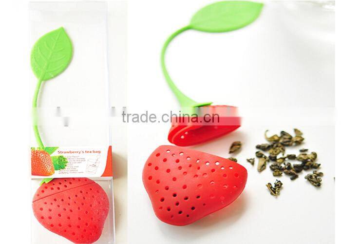 Hot sell high quality strawberry shape Silicone tea infusers for traveller