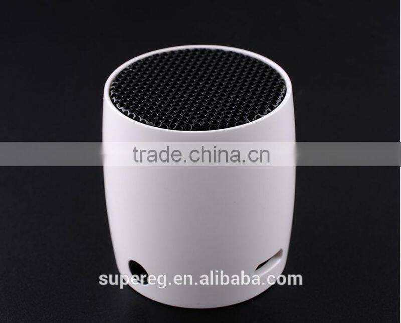 3-Color high-quality Mini Portable Rechargeable Bluetooth Keychain Speaker for iPhone iPad iPod MP3