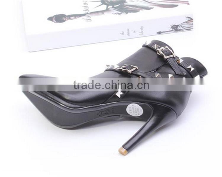 white boots leather upper rubber bottom boots durable cheap rubber boots