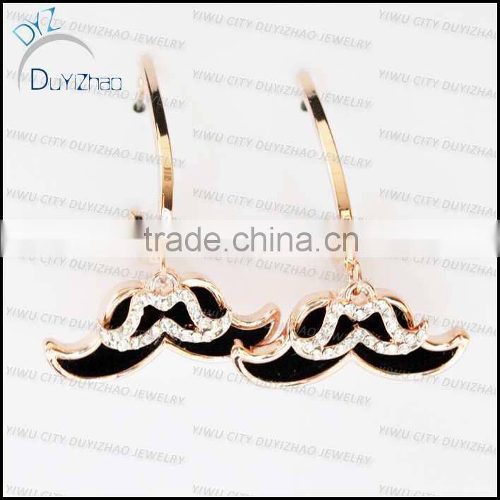 fashion design gold clip on earrings