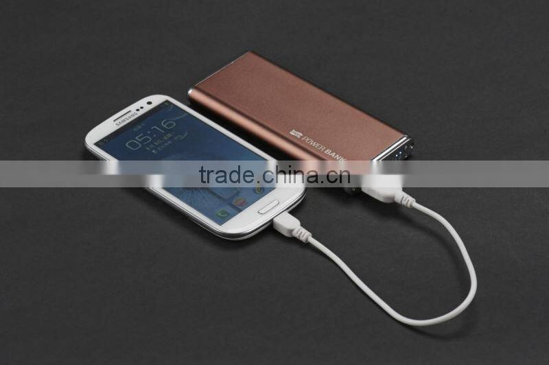SCUD 8000mah portable charger