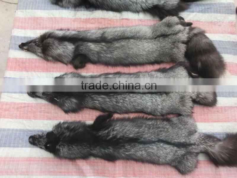 Natural Cheapest Fox Fur Skins / Silver Fox Fur Skins / Raw Fur Skins