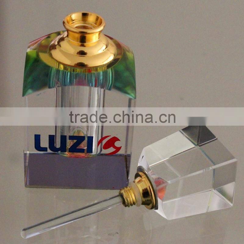 cheap custom made square shaped crystal perfume bottle