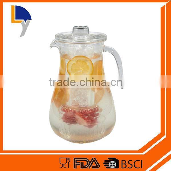 BPA Free Certification and Plastic Material fruit infuser pitcher