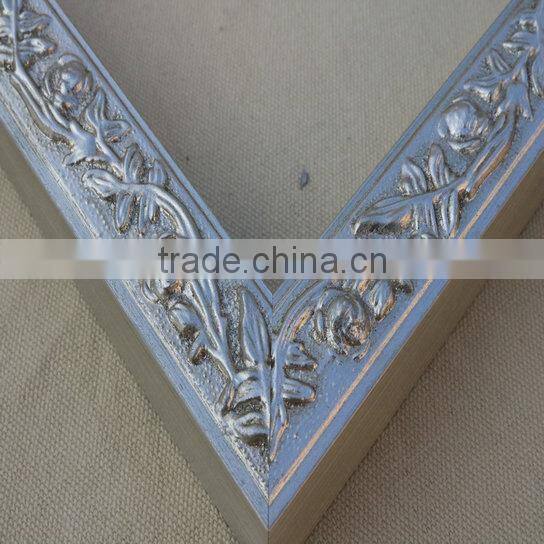 Silver aluminum silk screen frame mountain bike extrusion solar panel frame cardboard