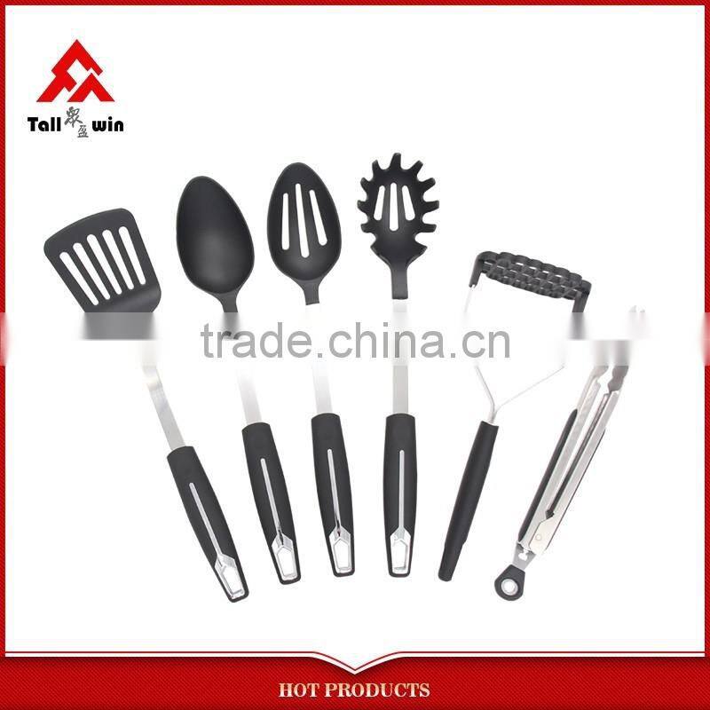 non-stick kitchen utensils and cook ware