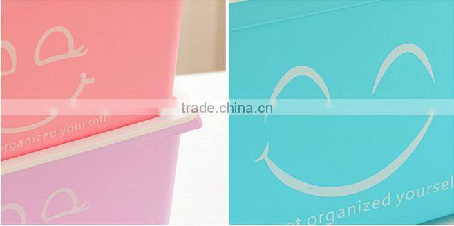 Q1127 Children's snacks, toys, clothes, storage boxes