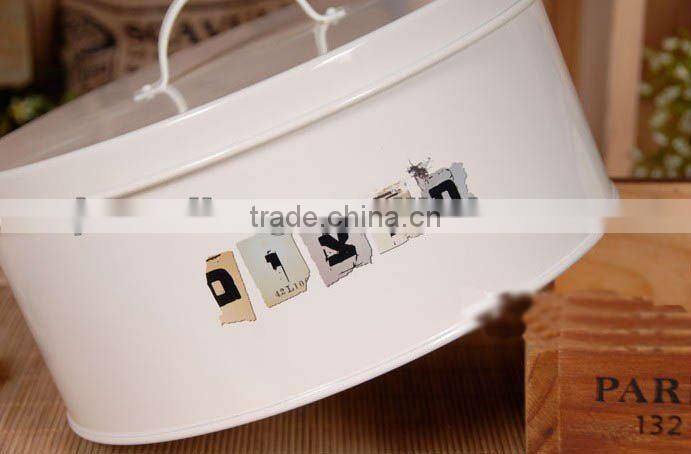 customized-designed metal fruit/egg holder