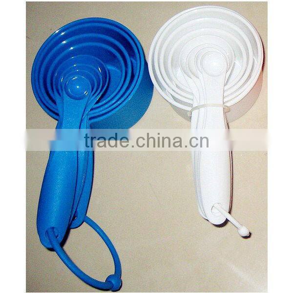MS-3699 Set Of 8 Plastic measuring spoons and cups