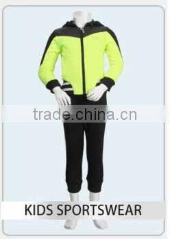 2016 Fashion Man Training Wear Men Sport Suit with OEM ODM Service