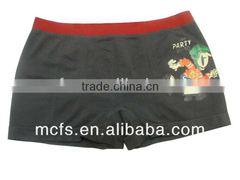 Best quality and fashion design seamles swim trunks