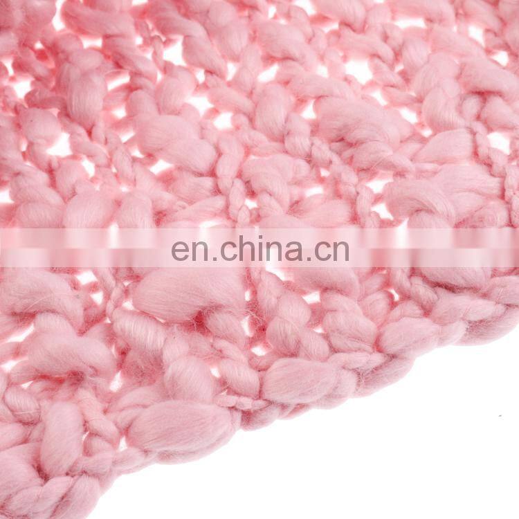 Heavy Cozy Premium Pink Chunky Handmade Knit Yarn Wool Blanket for Bedroom deco