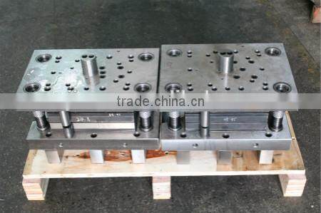 transfer mold for motor cover