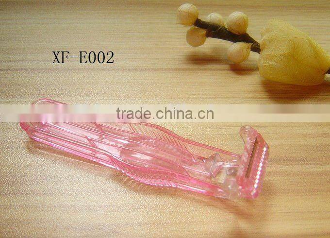 Portable plastic hotel travel disposable razor