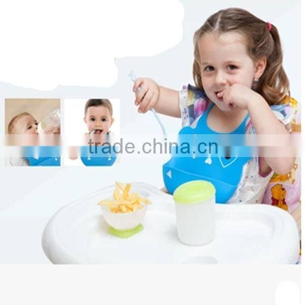 Hot Sale FDA Food Grade Cartoon Design Silicone Baby Bib