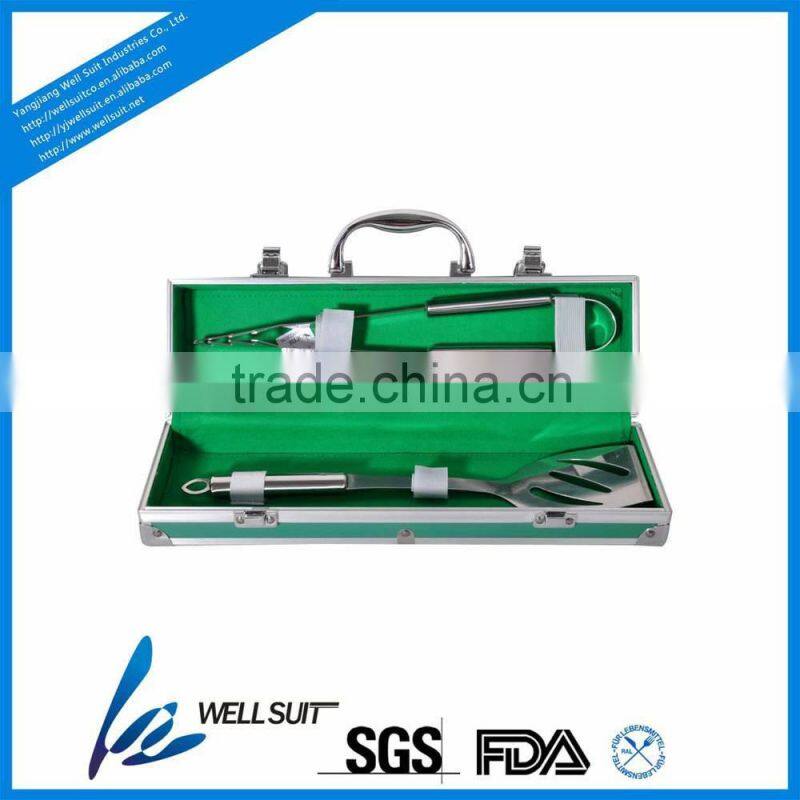 Hot sale high quality s/steel handle bbq tool set