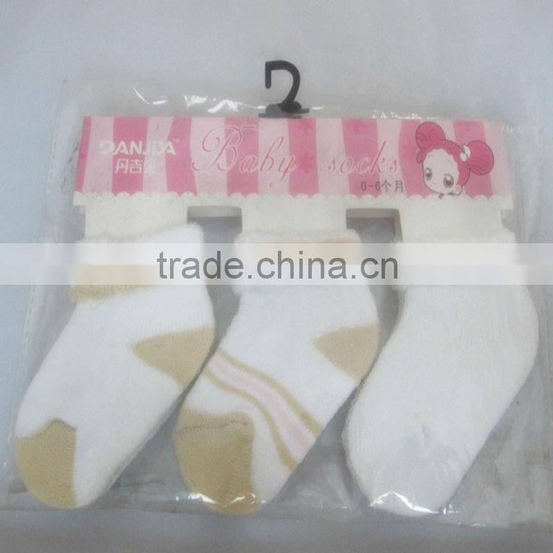 New design novelty baby socks wholesale/floor baby socks baby home socks