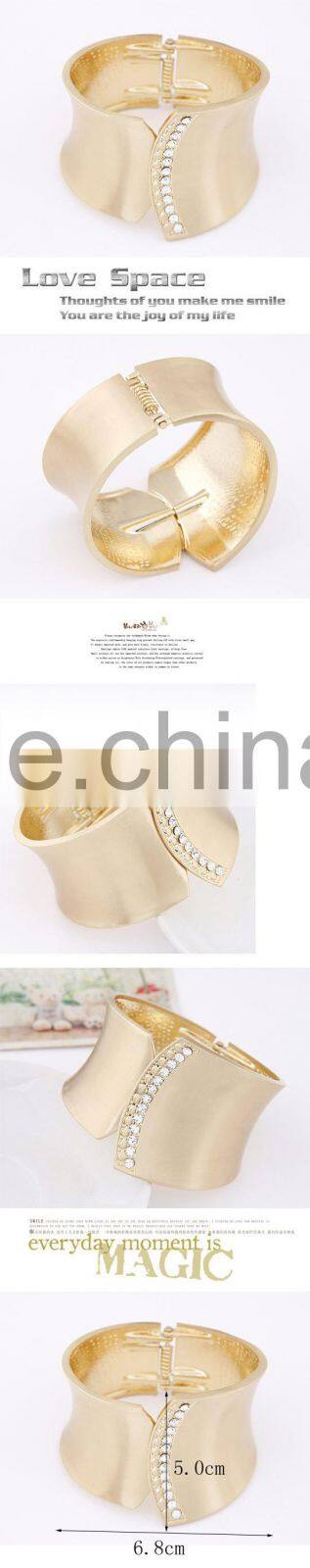 In stock marvelous gorgeous delicate wide bangle, metal bangle, metal bangle bracelet blank