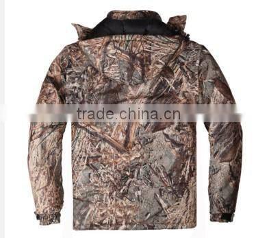 wholesale camo windproof taped hiking softshell jacket